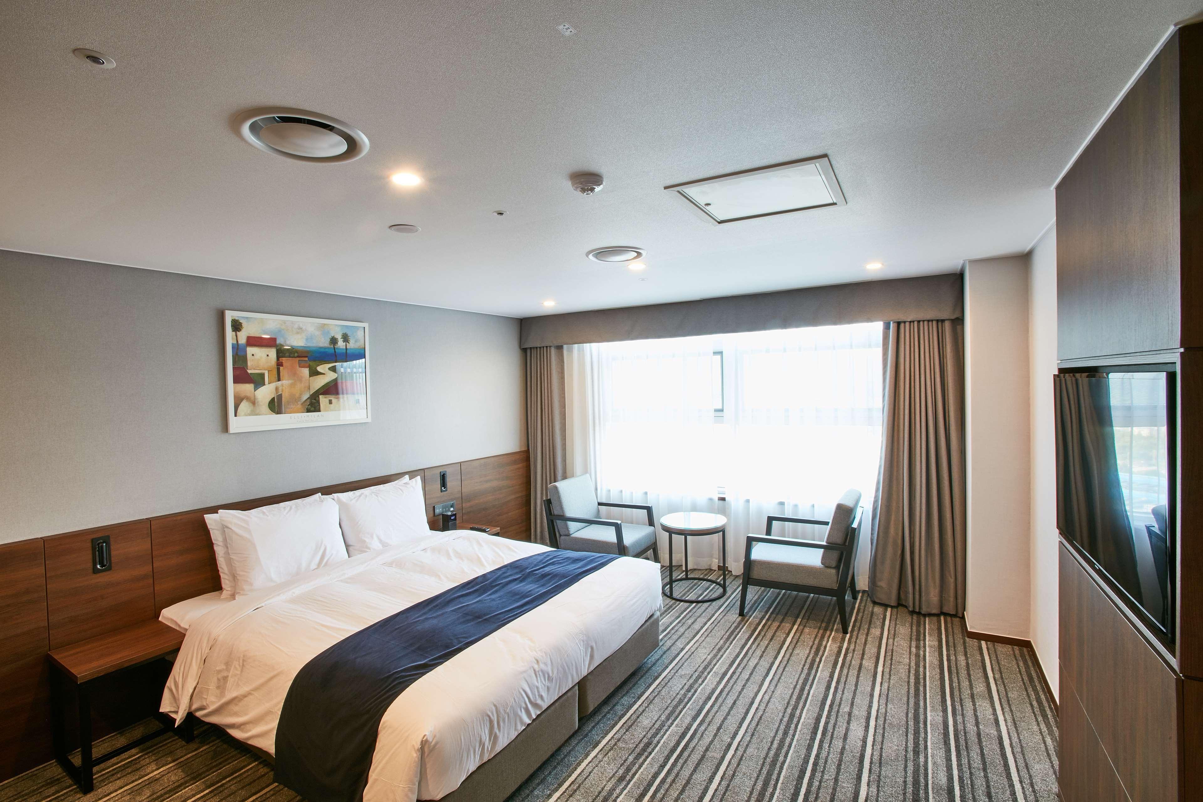 Best Western Plus Elmendorf Hotel San Antonio Hotel Екстериор снимка