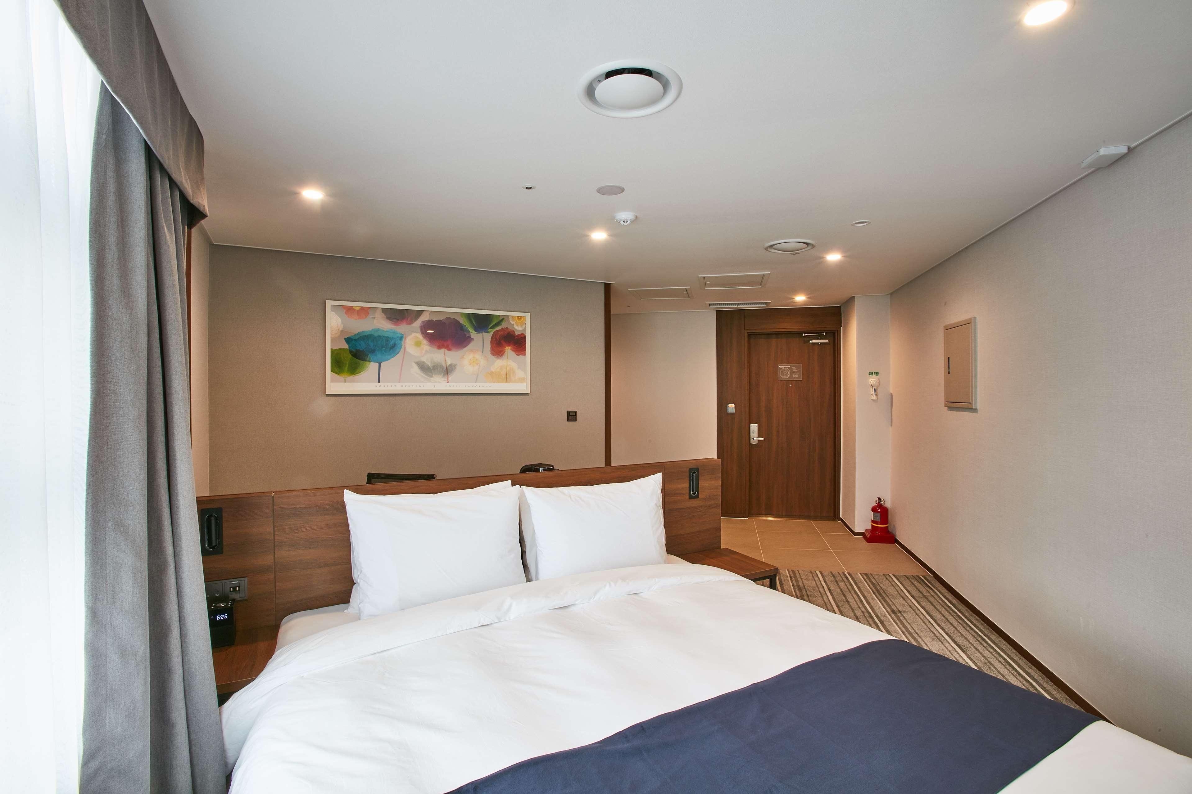 Best Western Plus Elmendorf Hotel San Antonio Hotel Екстериор снимка